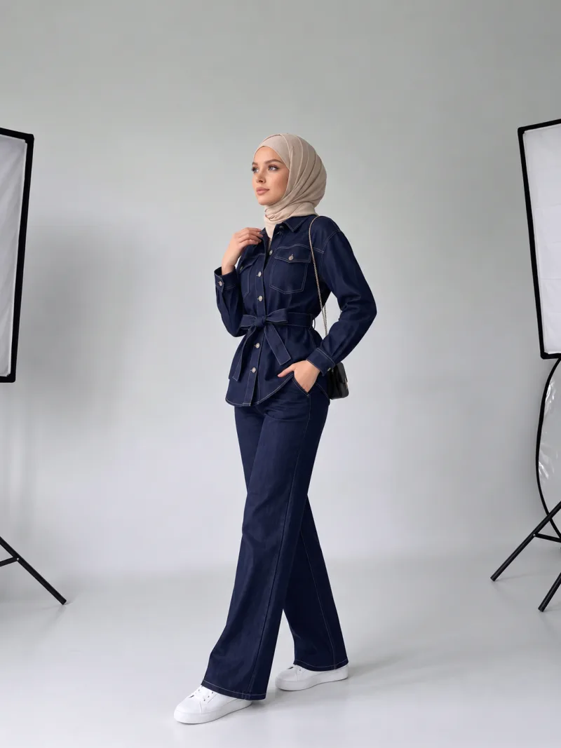 Kadın Kuşaklı Buz Mavi Denim Ceket Pantolon İkili Takım